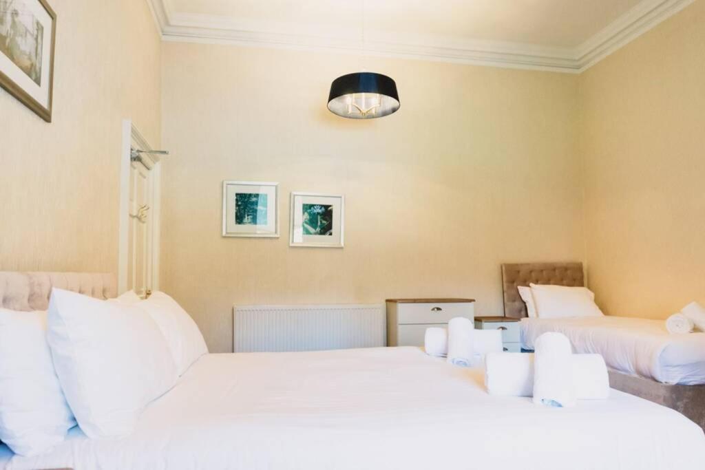 Atholl Apartment - A Unique Apartment In Countryside Park With Wifi And Access To Pool And Bar Perth Exterior foto